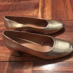 Zara Shoes - Metallic Gold Zara pumps. Fits size 10 Zara Shoes - Metallic Gold Zara pumps. Fits size 10